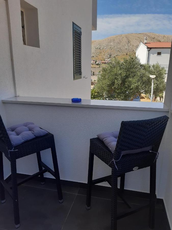 Apartments By The Sea Pag - 16100 Pag Town Dış mekan fotoğraf